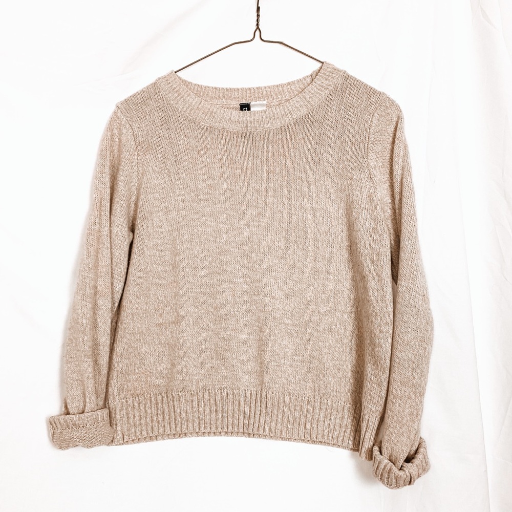 H&M Cream Lightweight Crewneck Sweater